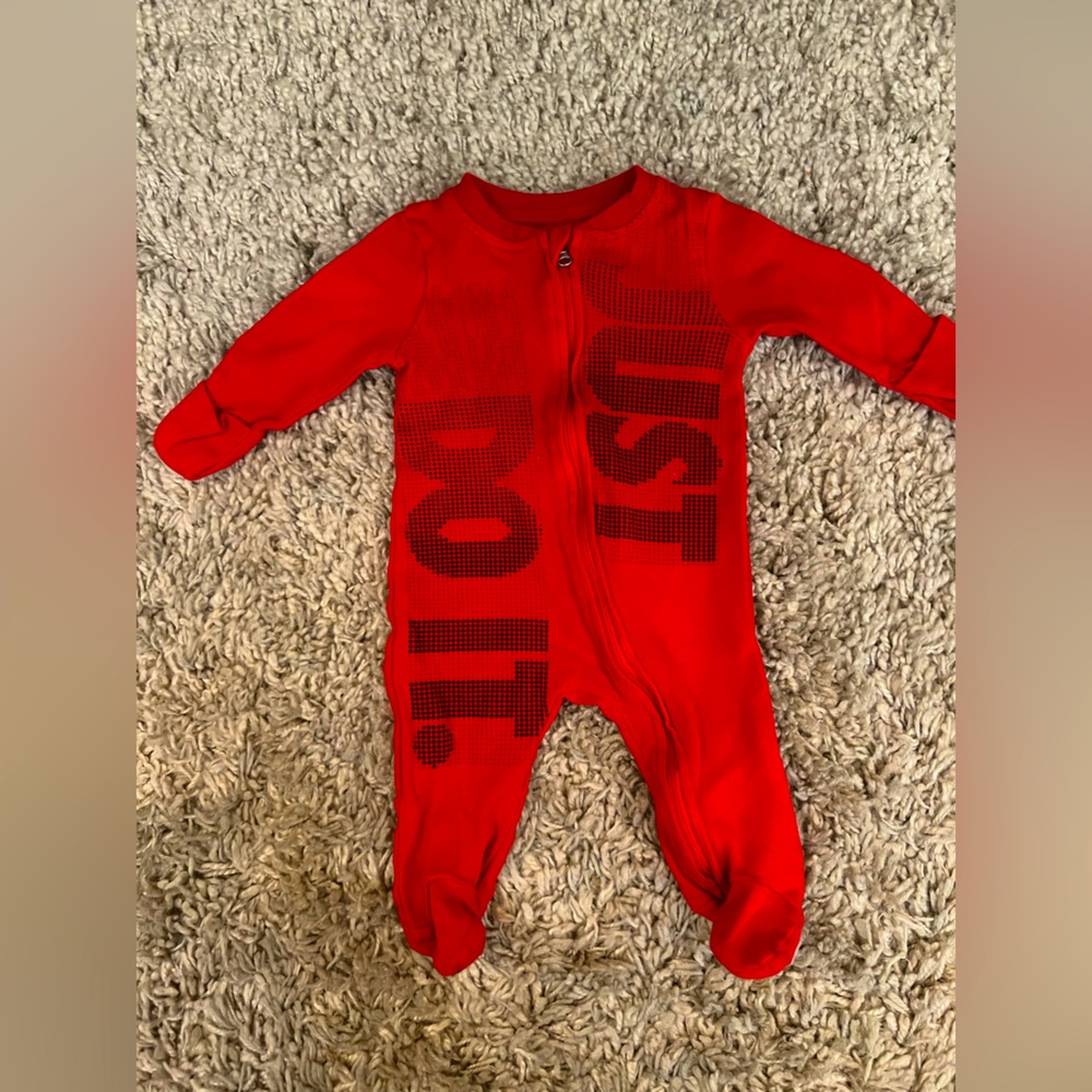 Nike Sleeper with fold over mitts